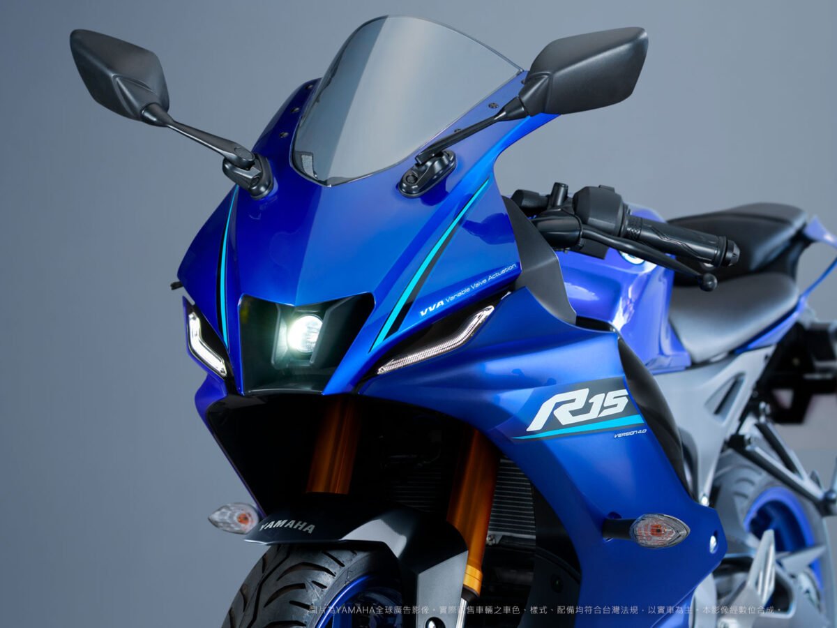 YZF-R15 R系列賽道外觀 銳利空力車頭