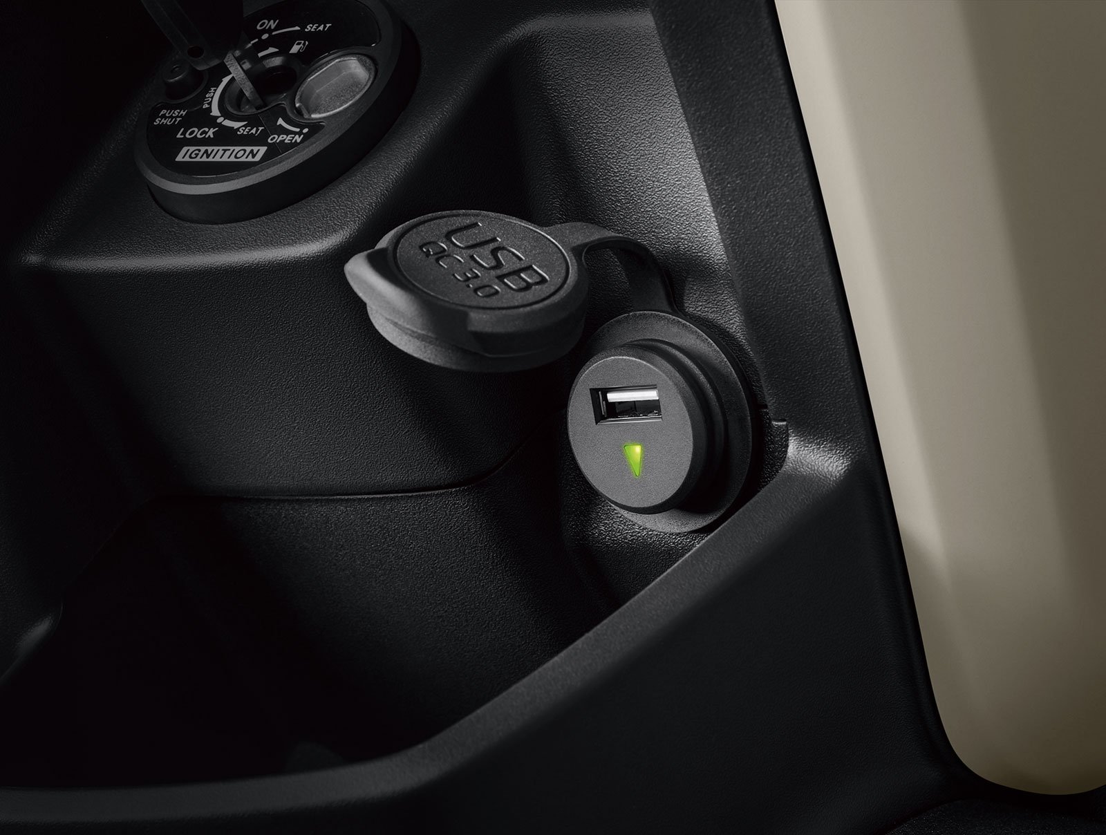 YAMAHA BW’S QC 3.0 USB 快充