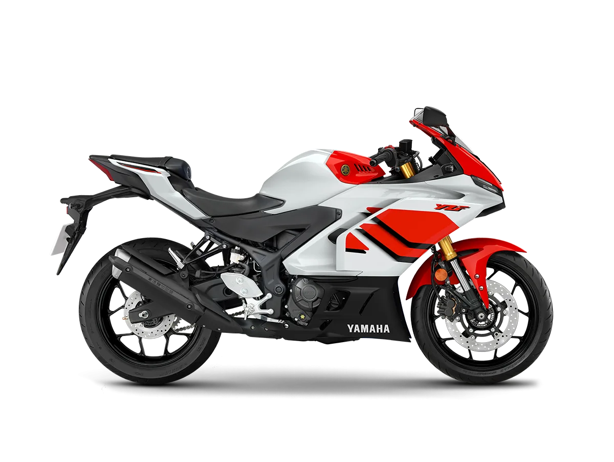 YAMAHA YZF-R3 360°