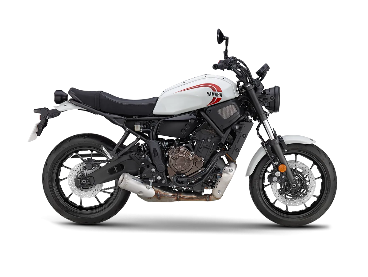 YAMAHA XSR700 360°
